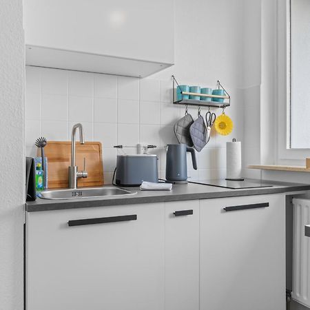 Neusass Sonniges City-Apartment Mit Suedbalkon Und Parklatz מראה חיצוני תמונה
