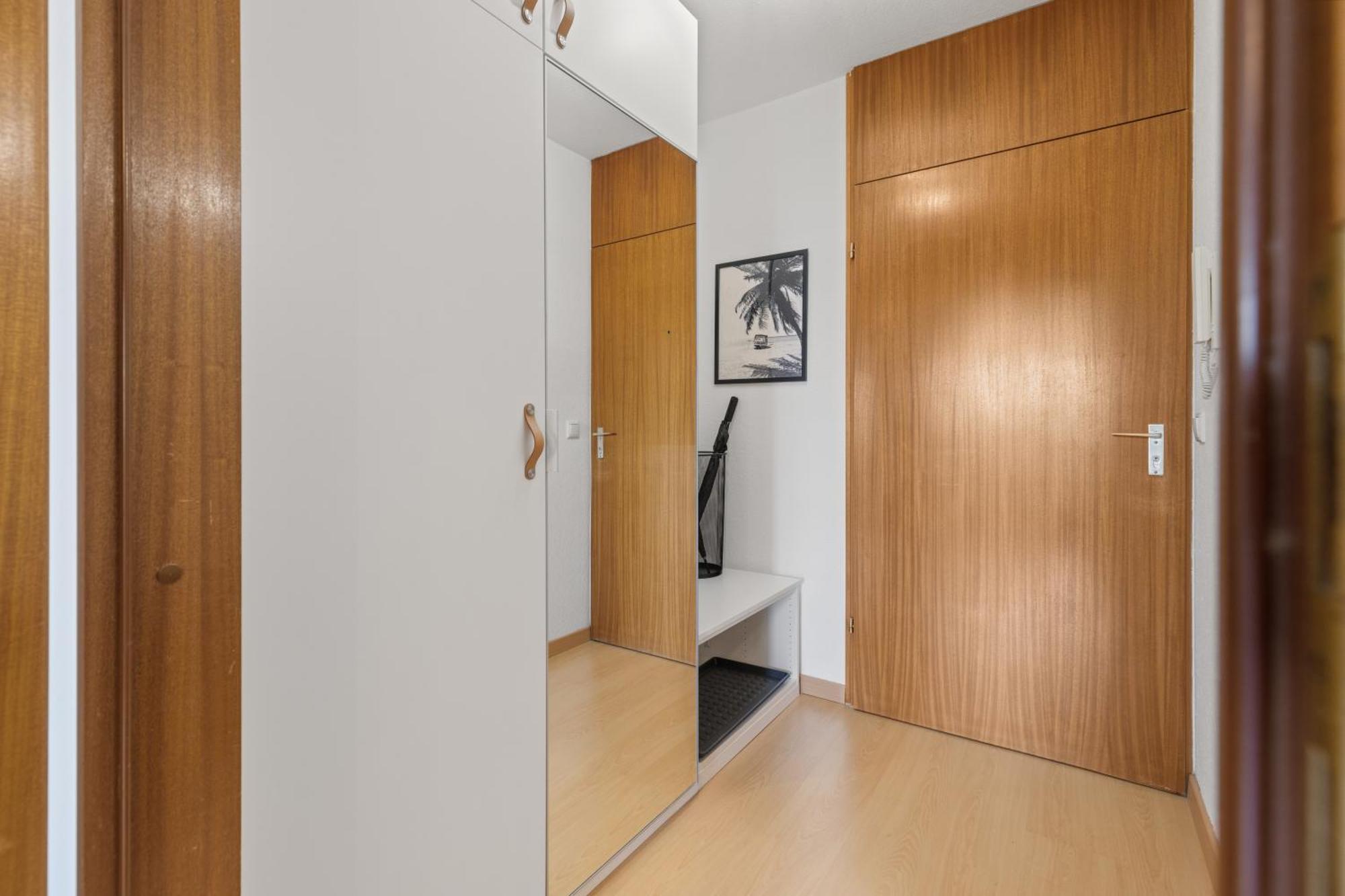 Neusass Sonniges City-Apartment Mit Suedbalkon Und Parklatz מראה חיצוני תמונה